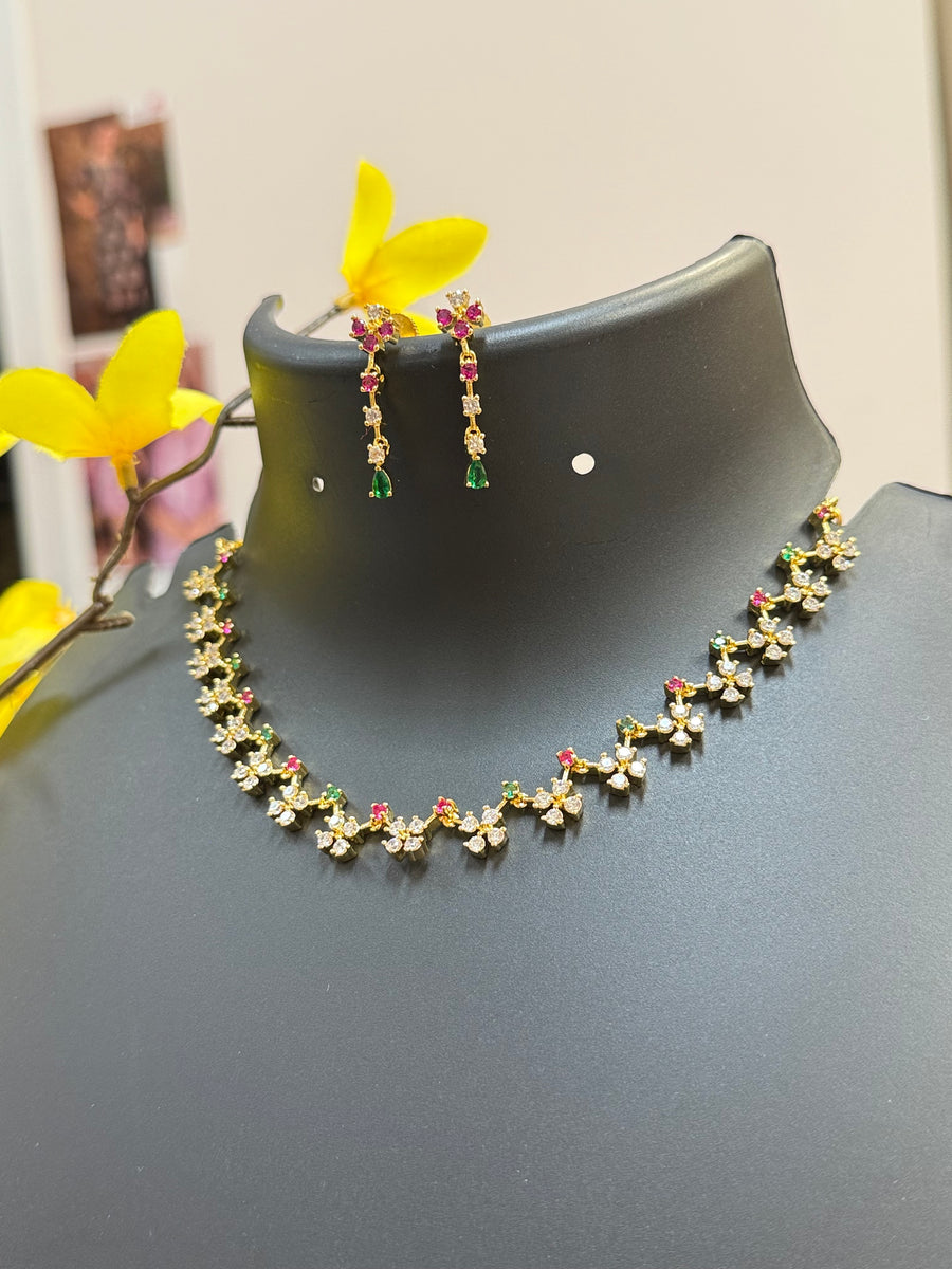 Multicolor Stones Necklace Set