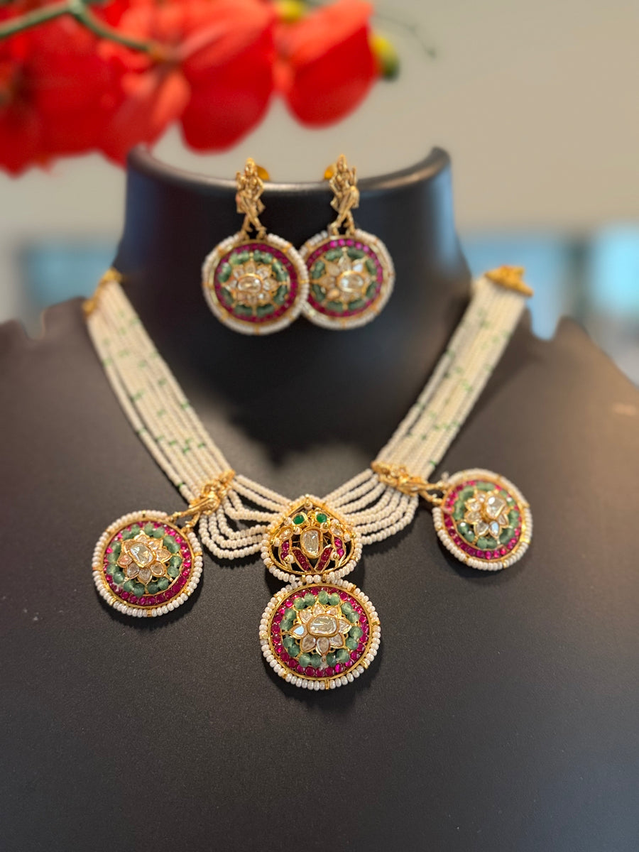 White Small Beads with Jadau Kundan Pendants Necklace Set