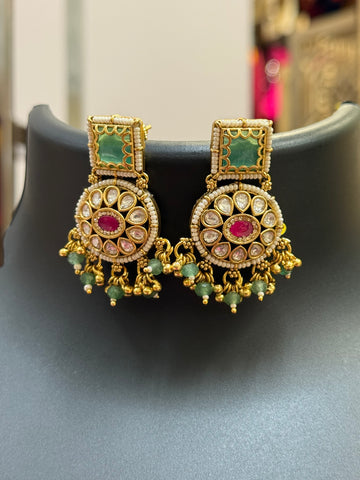 Kundan Necklace Set