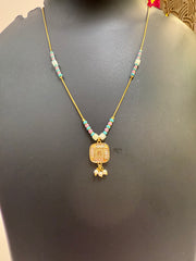 Thin Chain with pendant