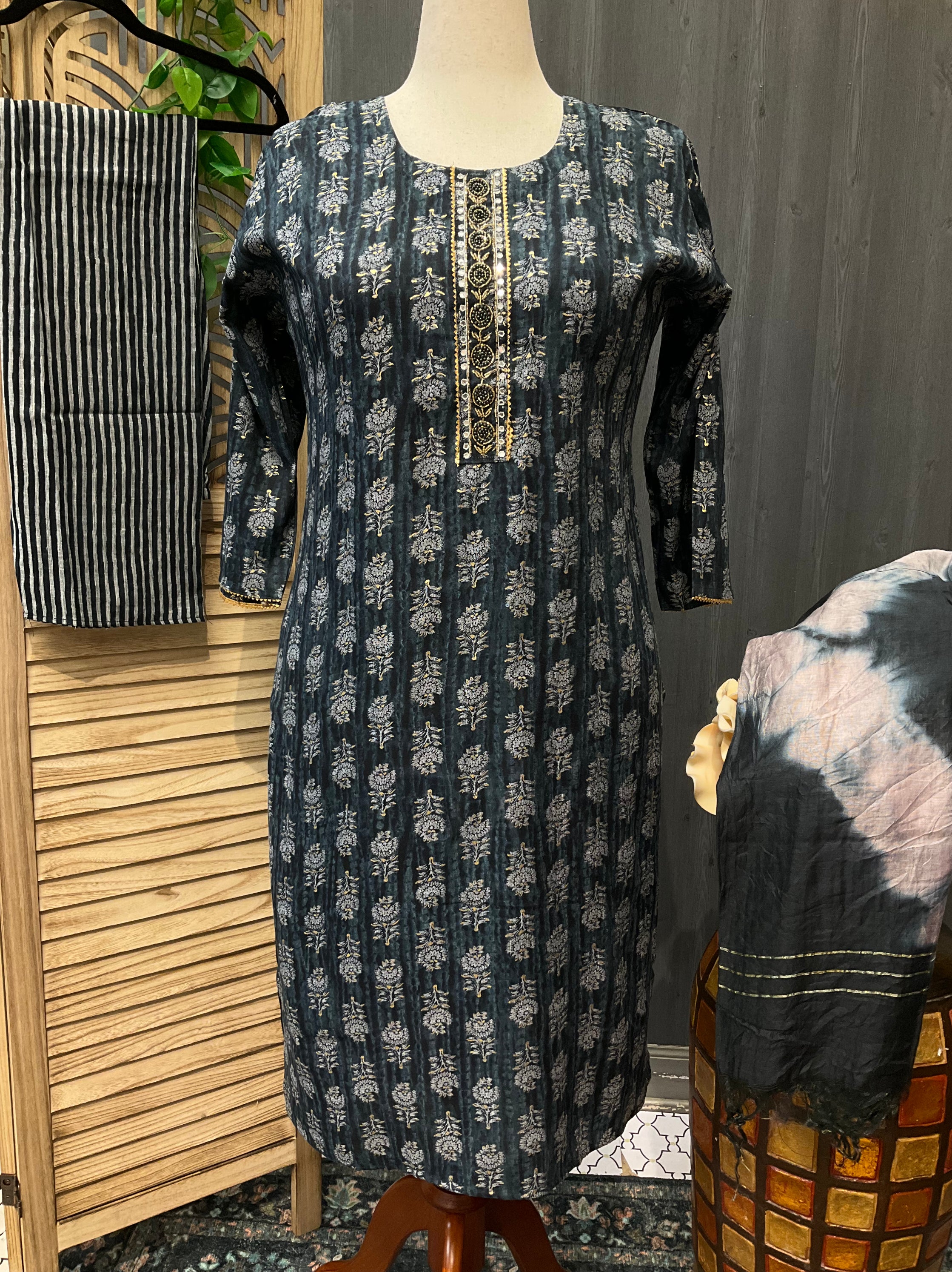 Plus sizes-Daily wear kurti sets