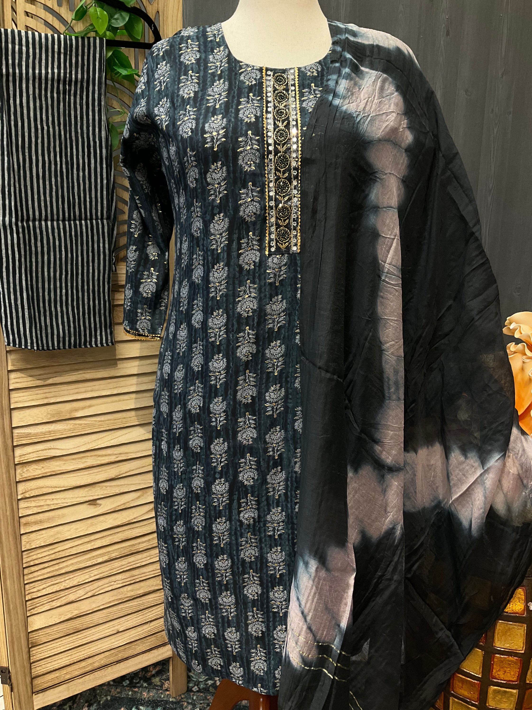 Plus sizes-Daily wear kurti sets