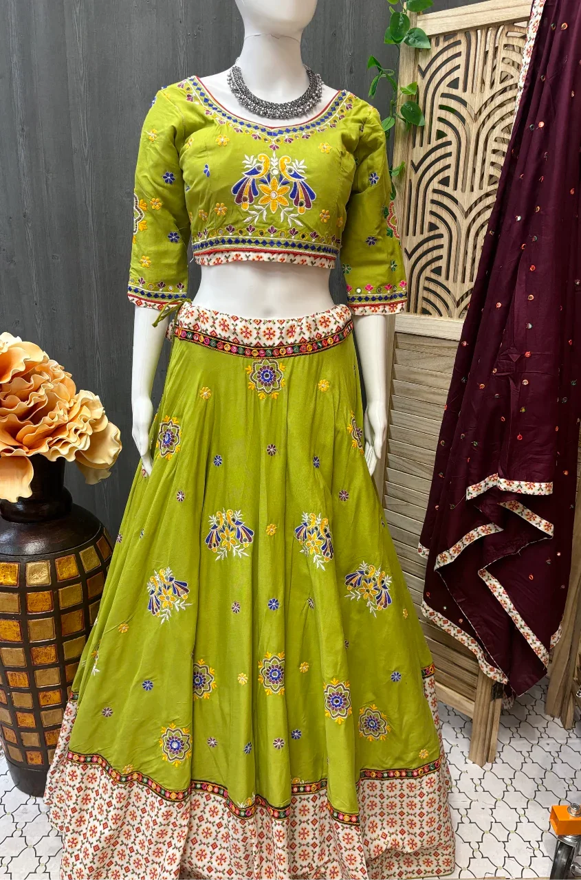 Garba Dandhiya Chaniya Choli Sets - Full Flare Cotton Lehenga for Navratri