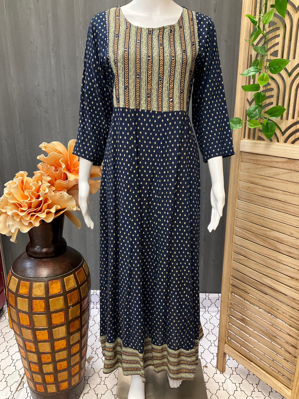 Elegant and Stylish Navy blue long kurti image 0