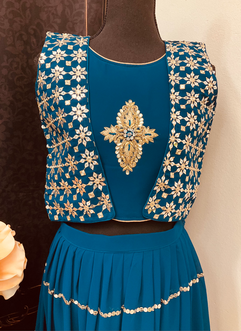 Lehenga set - Chic Festive Lehenga Ensemble with Stylish Vest for Teens image 5