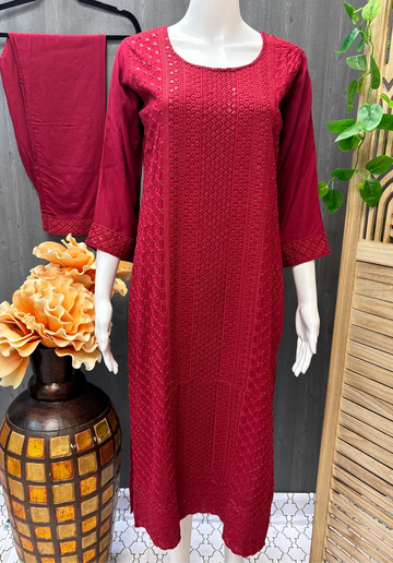 Elegant Chikankari Kurti with Matching Pants - Traditional Embroidery Set