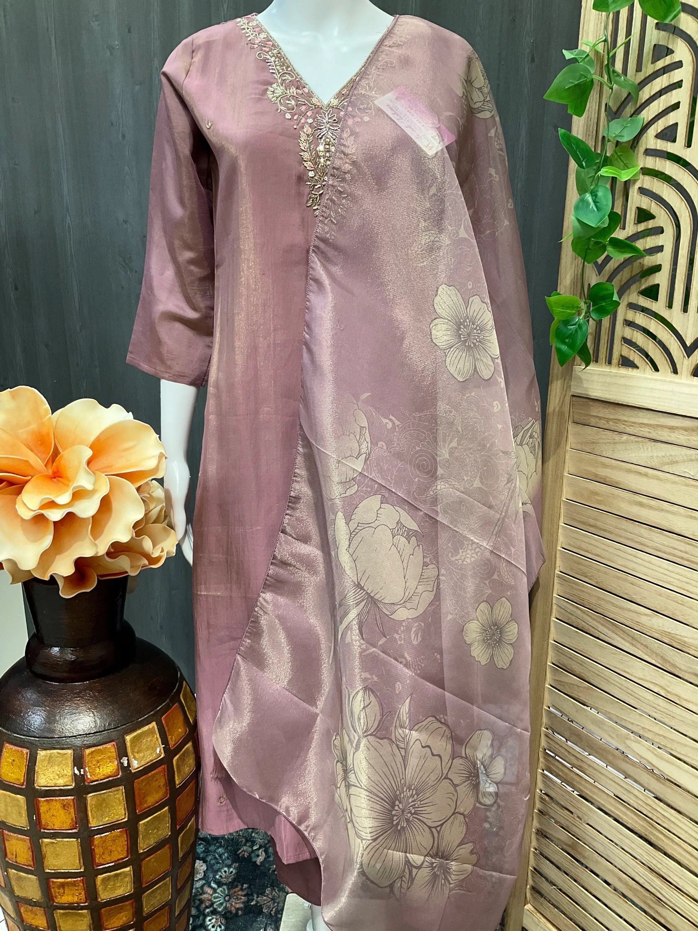 Light onion pink - 3 piece kurti set