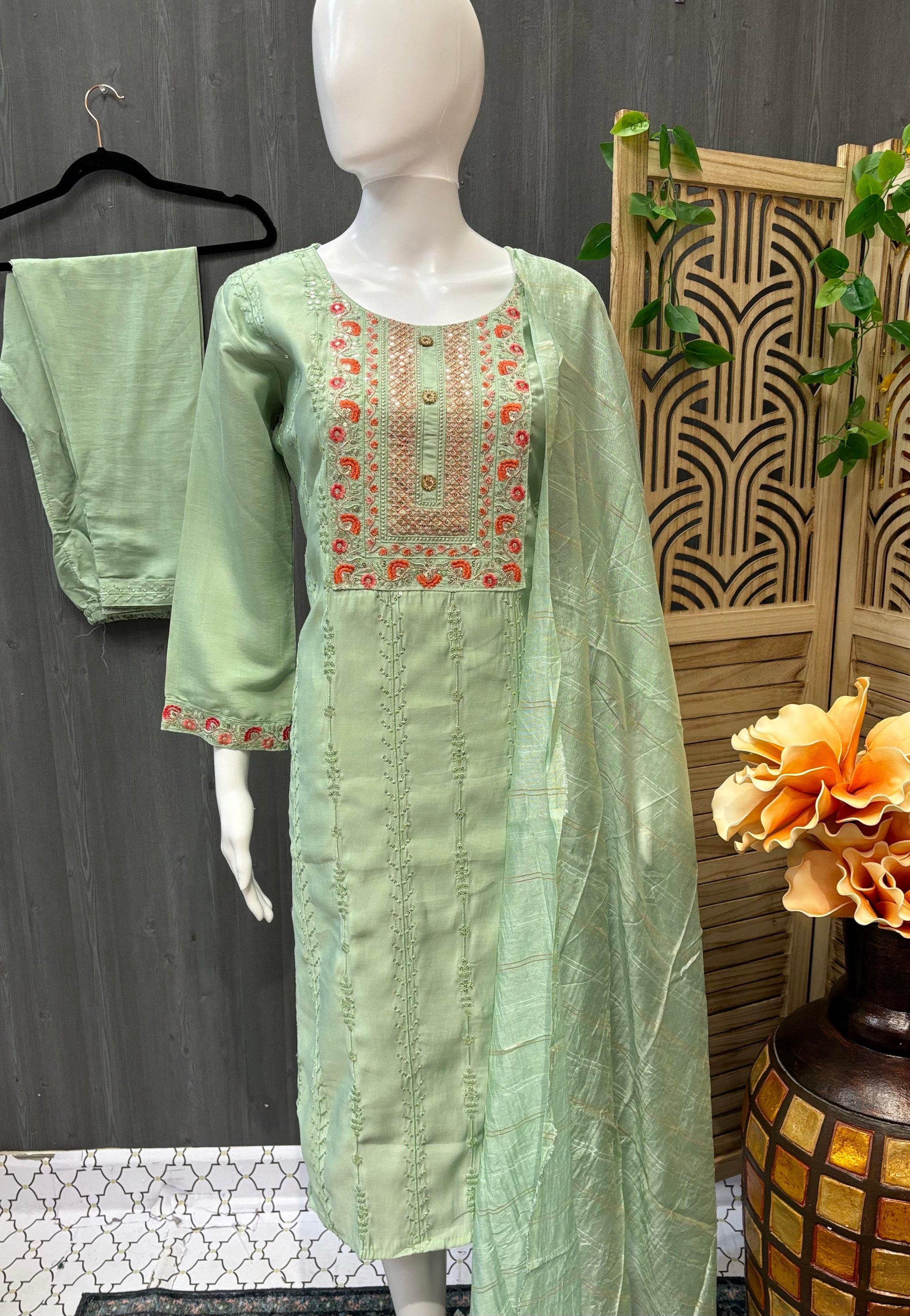 Roman Silk Embroidery Kurti sets- Size 40/US Small image 2