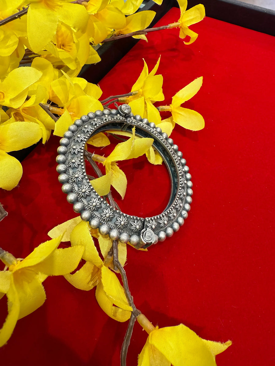 German Silver Openable Kada- single piece- size 2.6/2.8