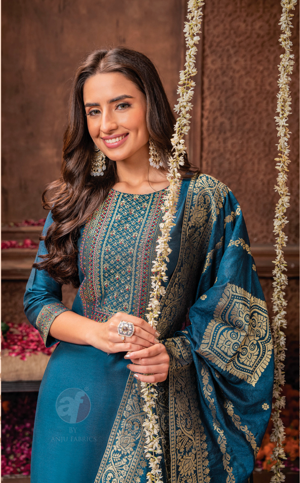 Churidar for Women - Stylish Party Wear Salwar Kameez image 4