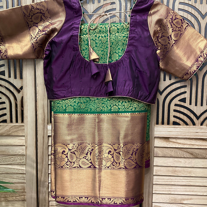 Green-Semi Silk kanjeevaram saree with Contrast stiched blouse