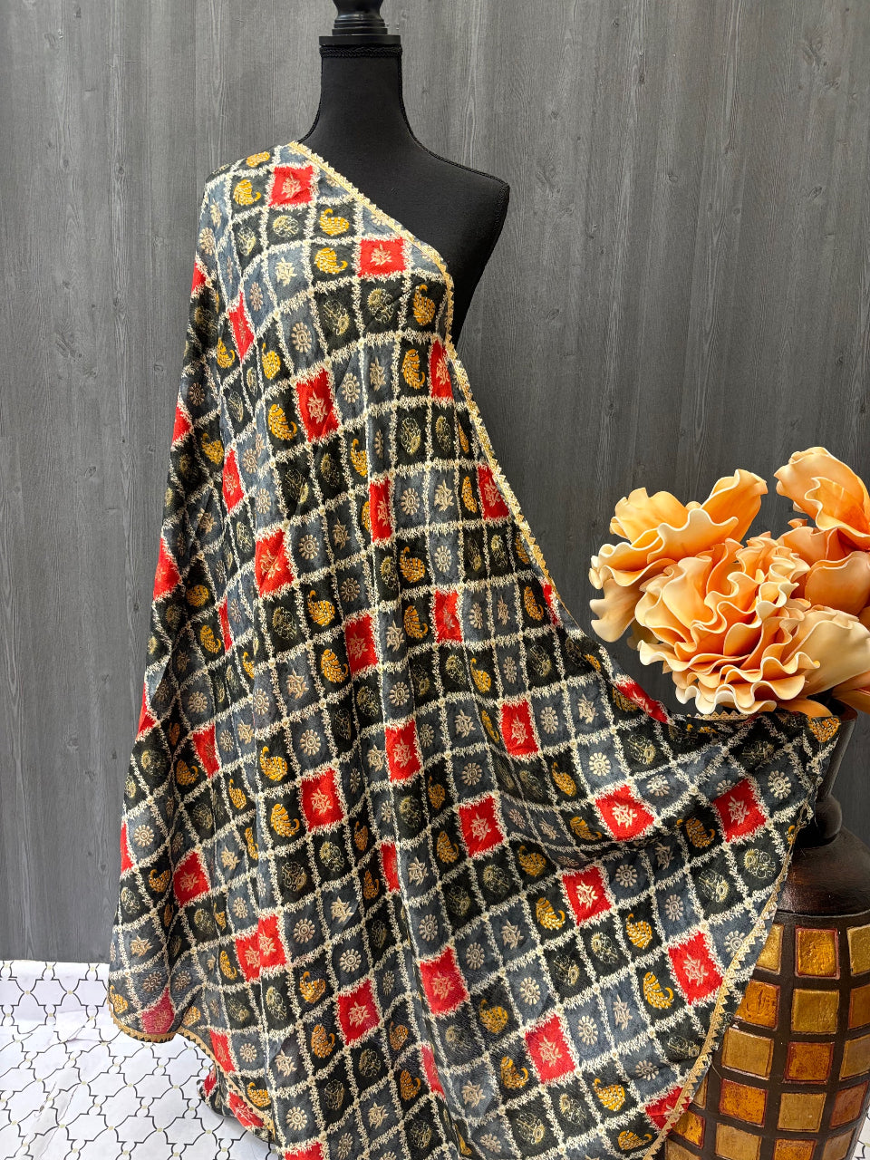 Chinon Dupatta - Multicolor Elegant and Stylish Dupatta image 0