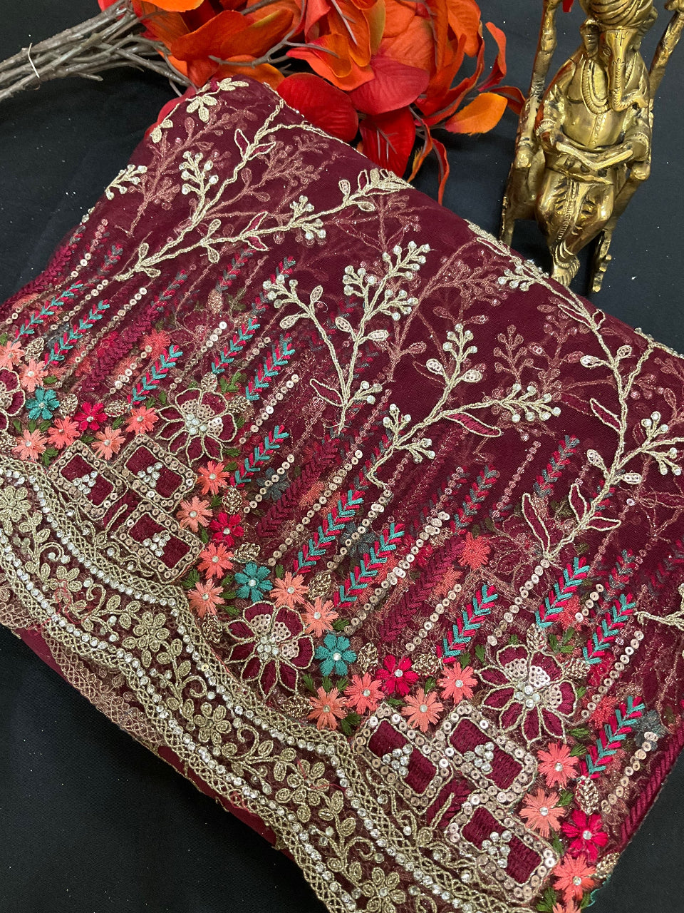 Net Saree - Net heavy party wear saree with shaded image 9