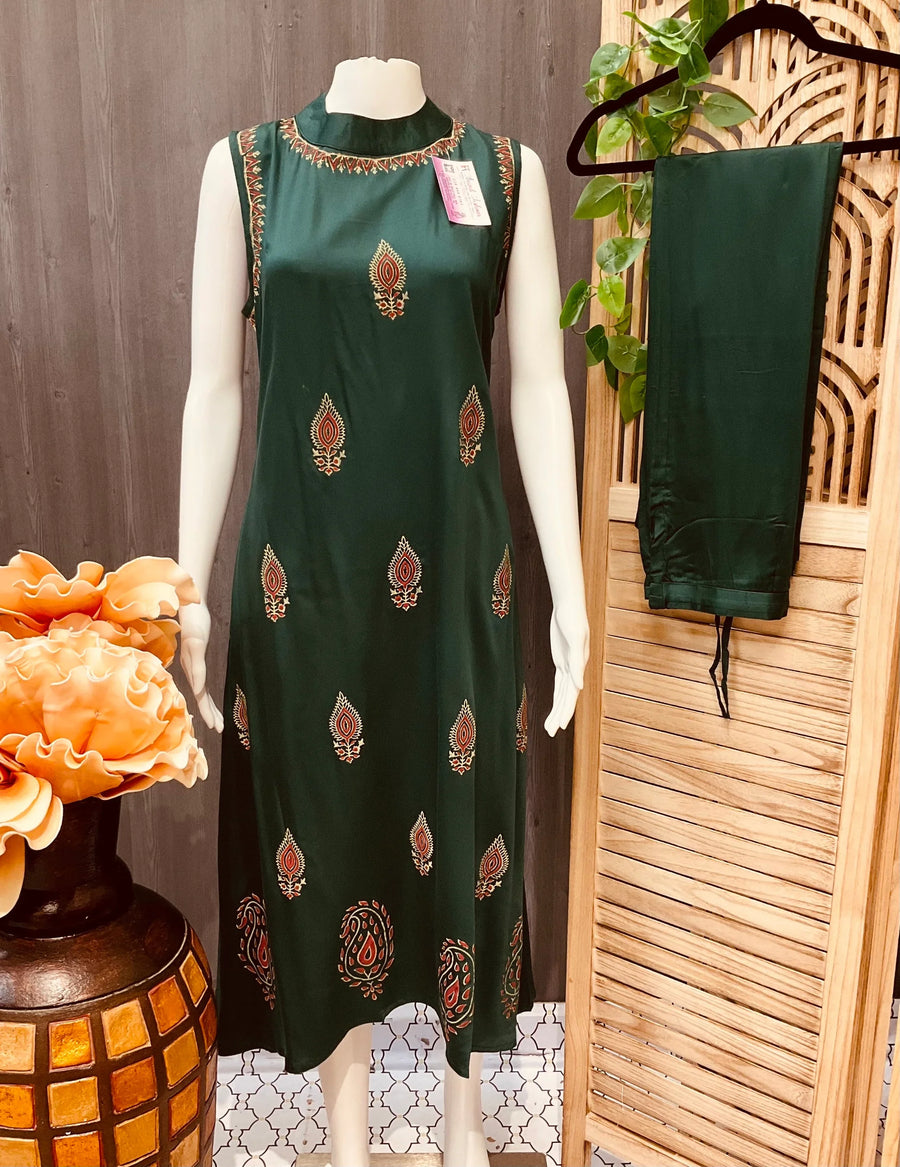 Gajji Silk Kurti with Palazzo Pants Size 44/46 - Elegant Ethnic Set