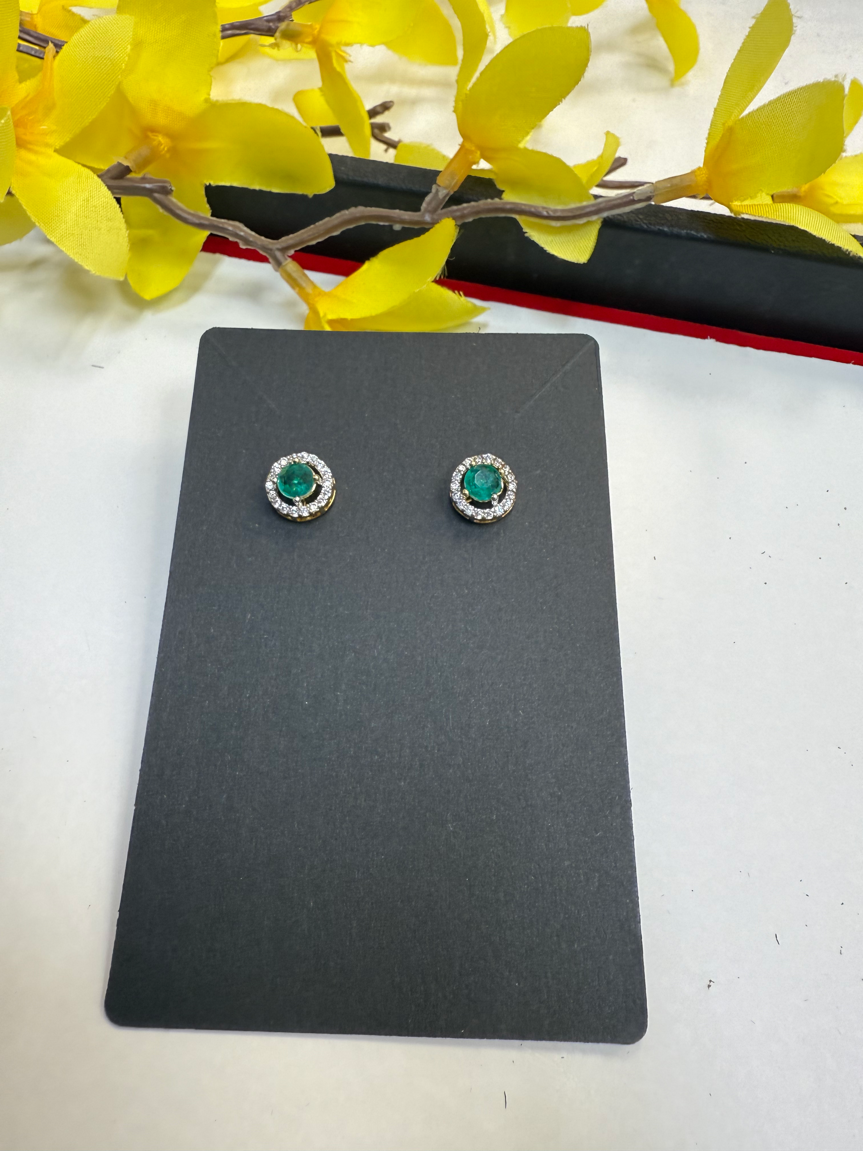 Small circle studs/earrings image 3