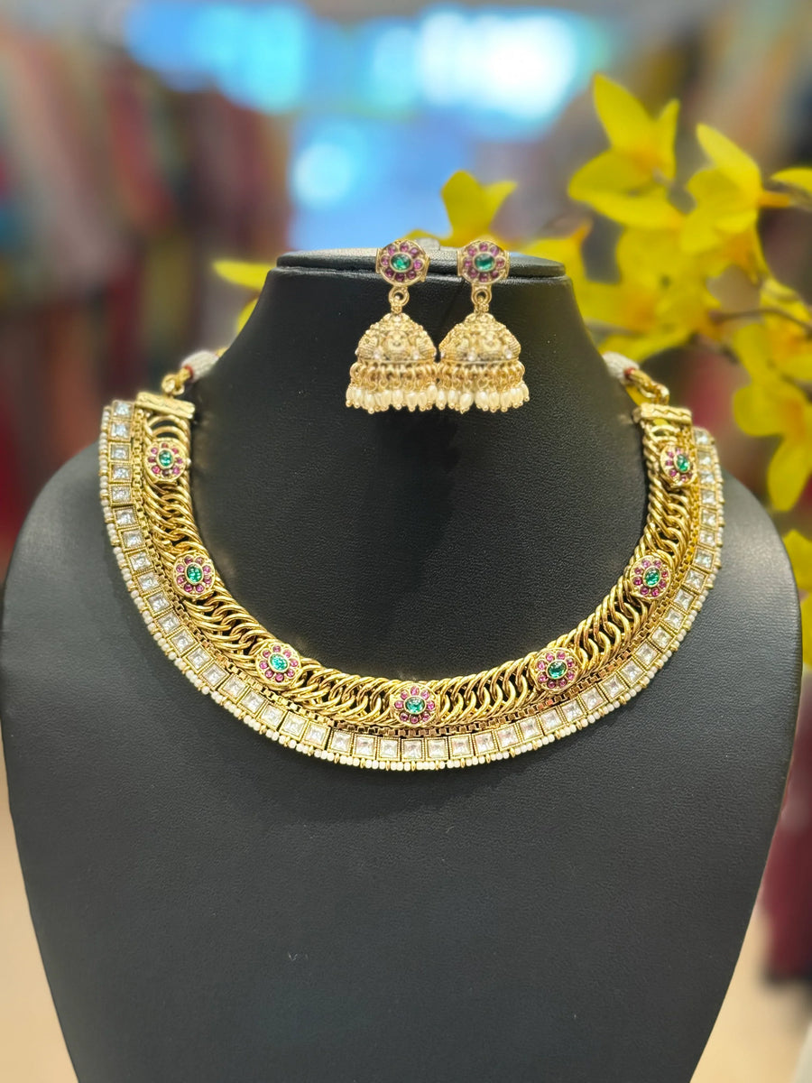 Trending -Jalebi Model - Gold Finish Necklace set
