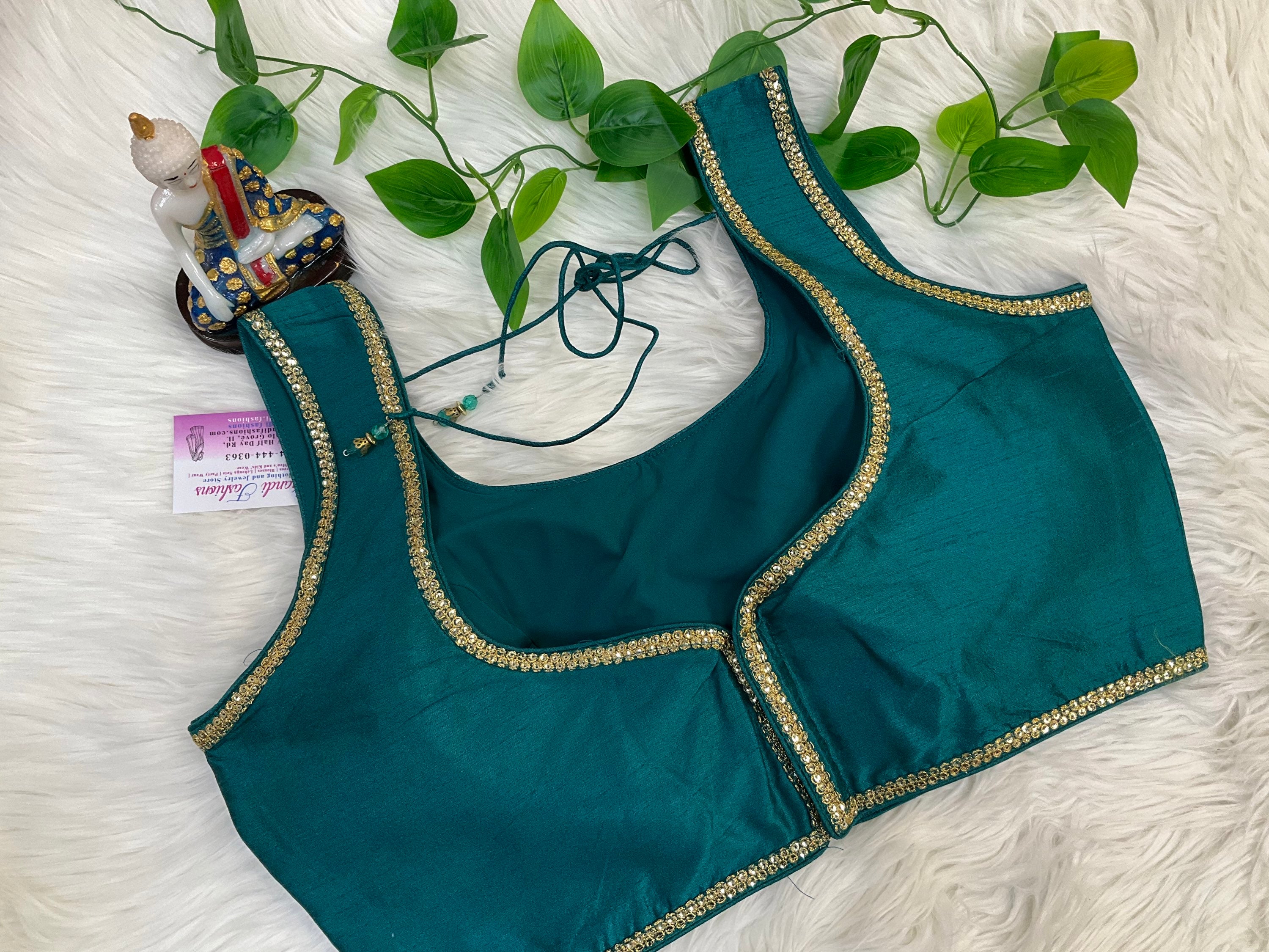 Sleeveless Raw silk blouses image 7