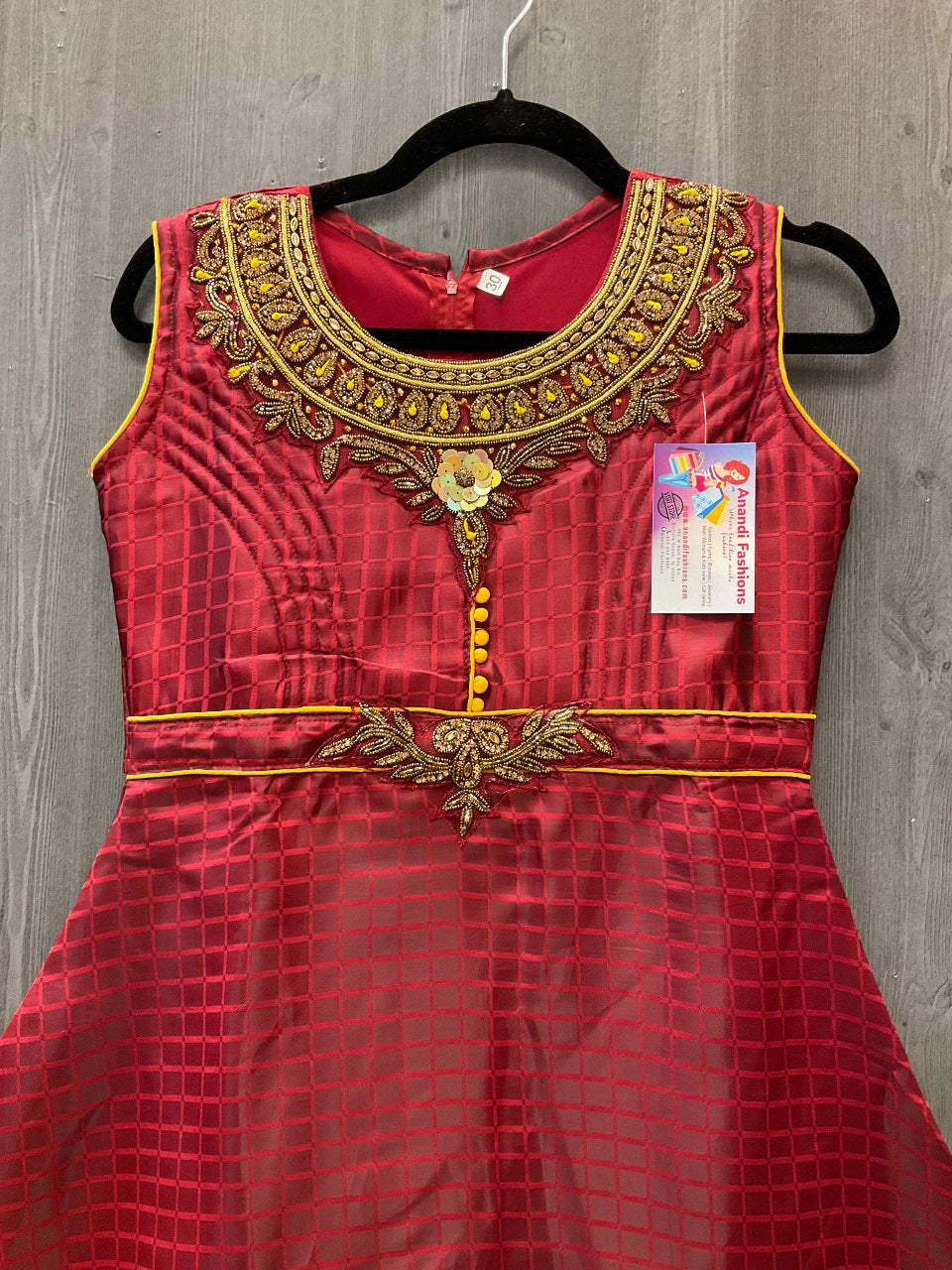 Kids  long dress size 30 image 2