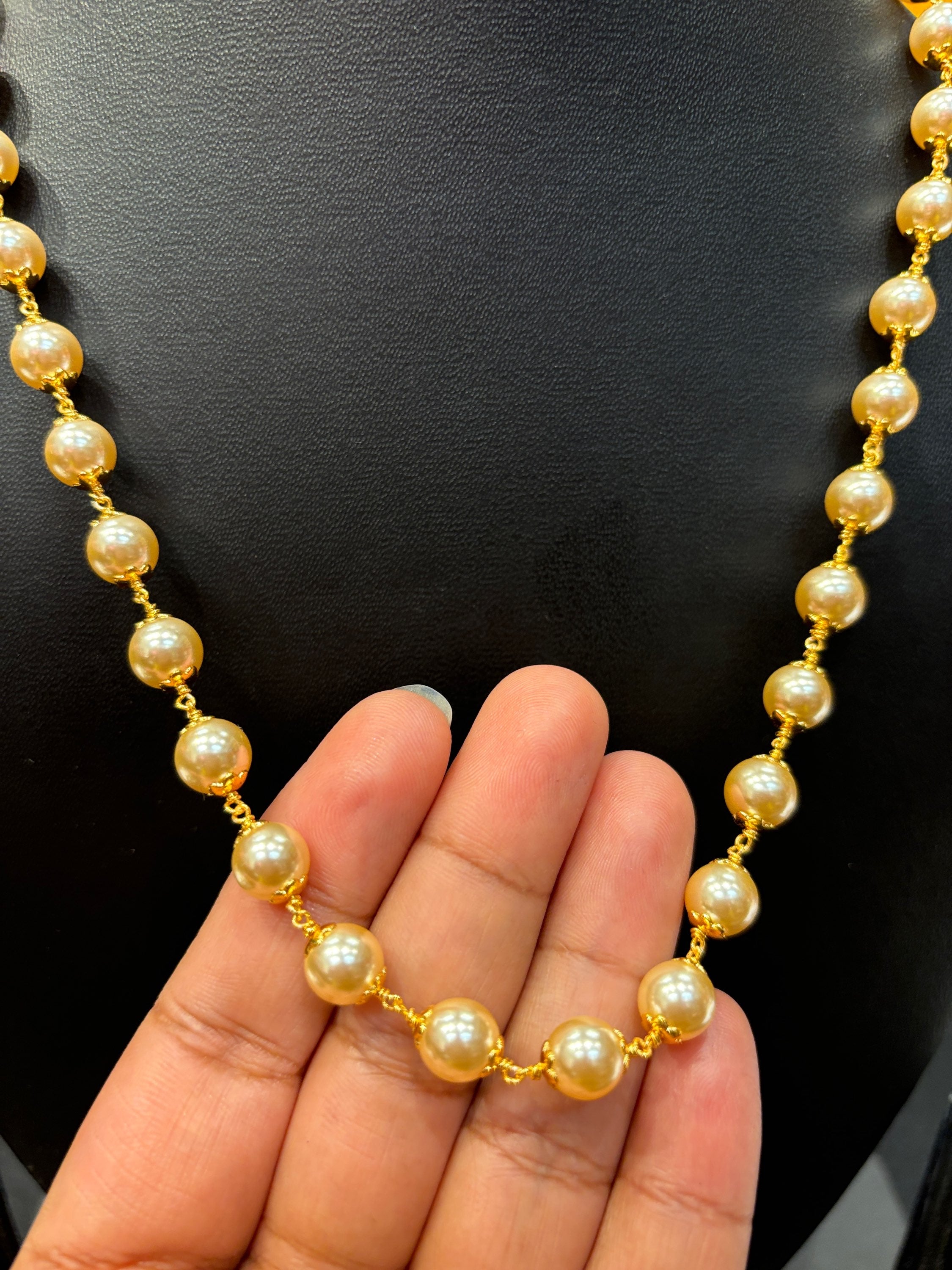 Short Pearl Mala image 1