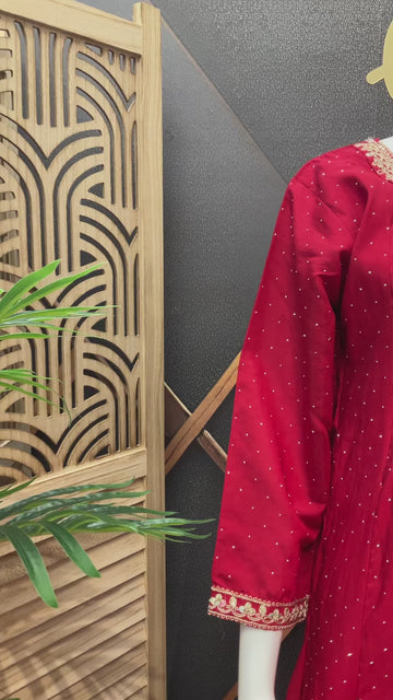 Red Party Wear Anarkali Kurti Set Size 42/44 - Roman Silk with Floral Dupatta