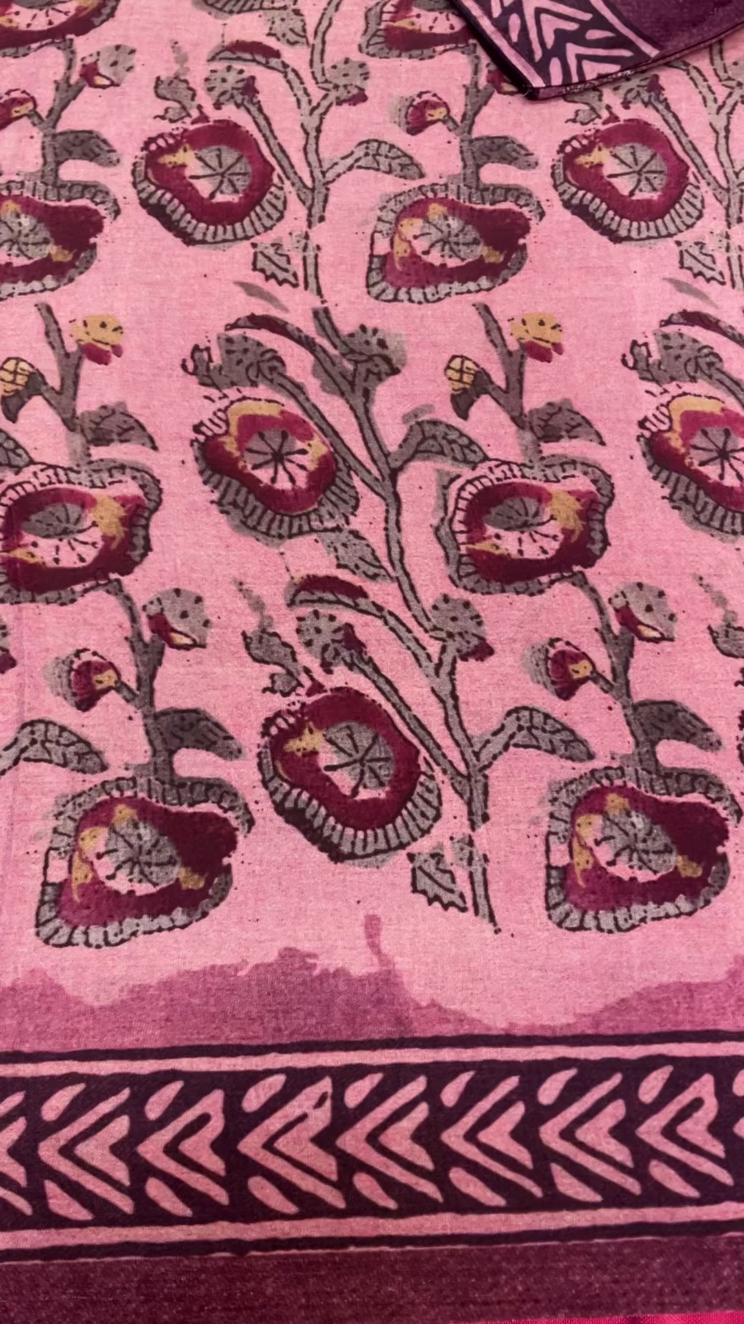 Soft Crape Silk Pink Saree with stitched blouse