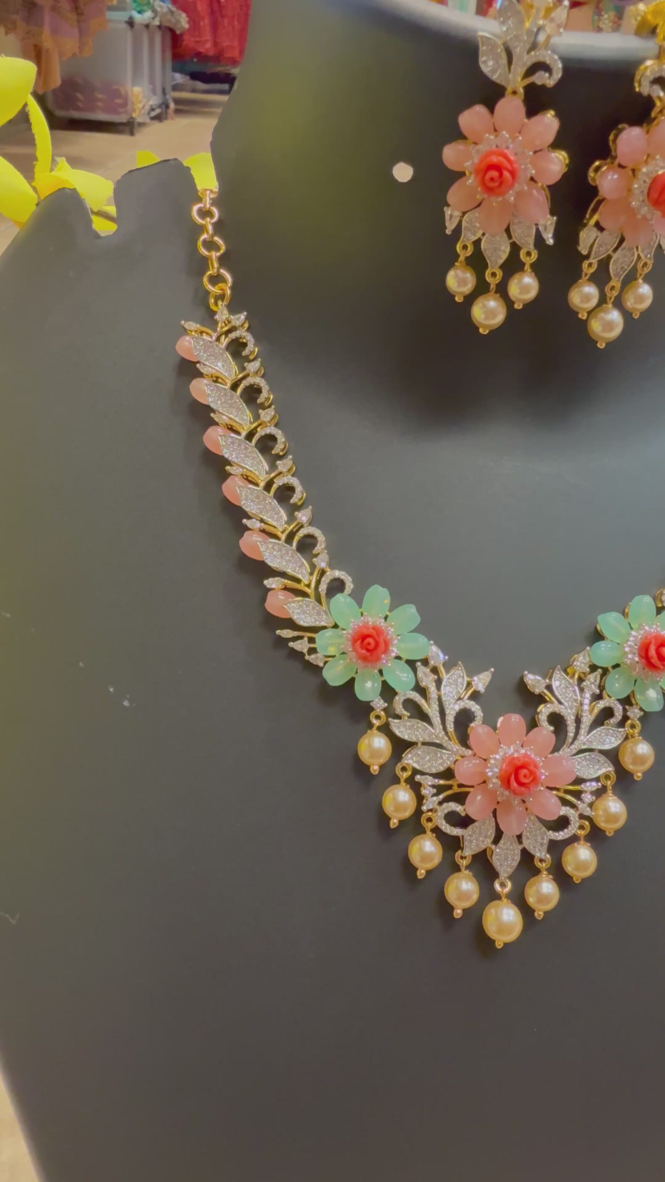 Fancy - CZ Floral Necklace set