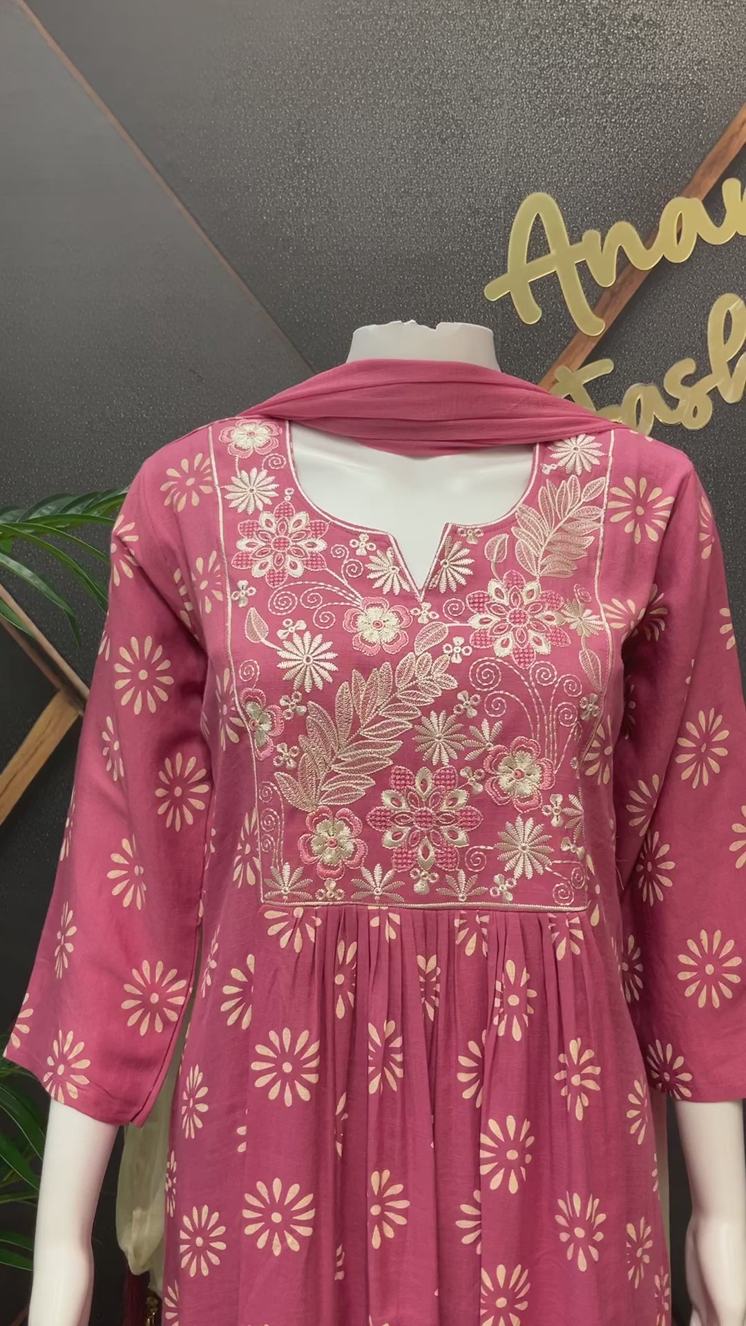 Pink Kurti set - Size 38