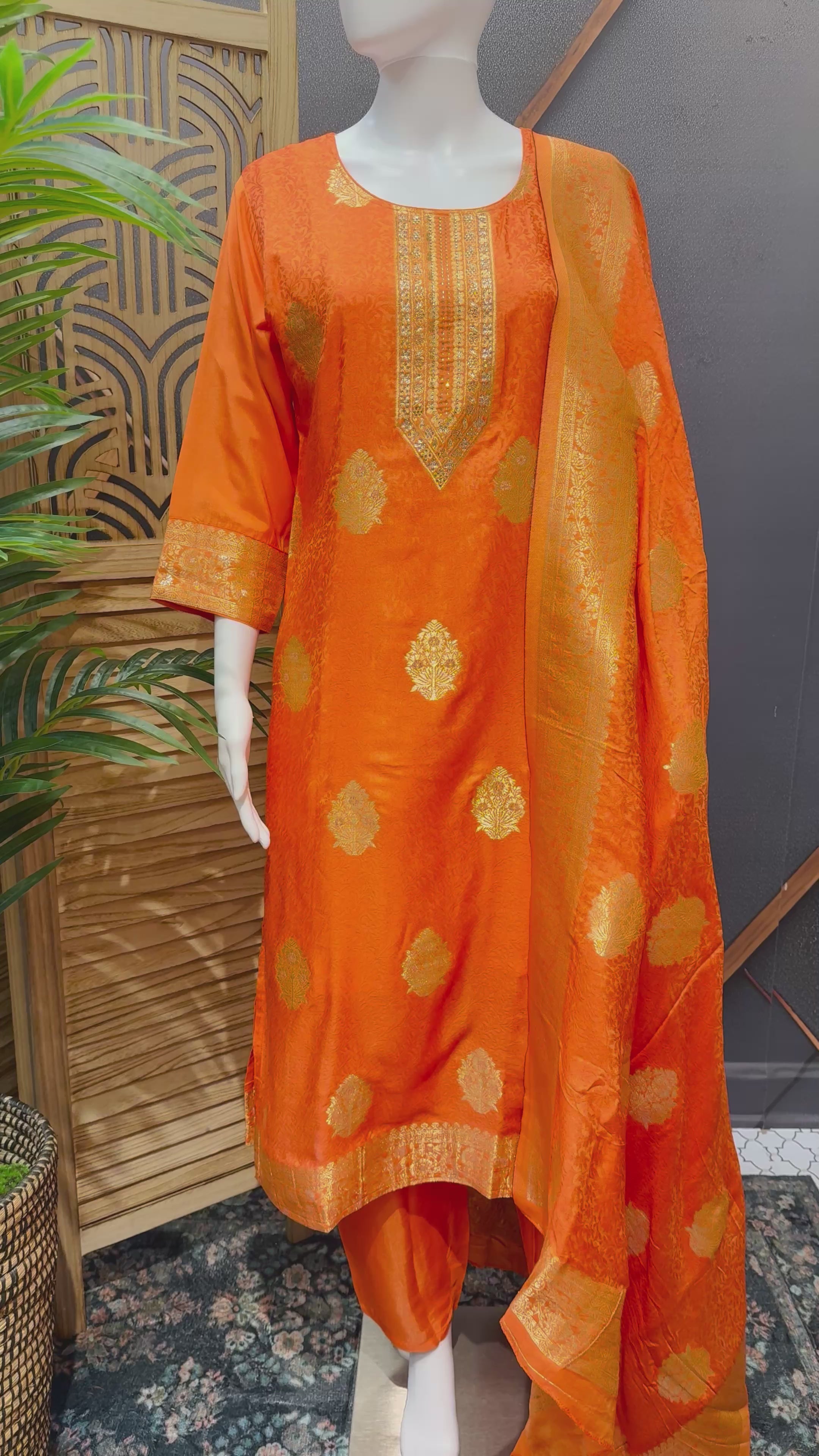 Size 38/US XS-Orange Party Wear Chudidhar/Kurti set