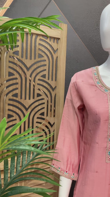 Light pink kurti