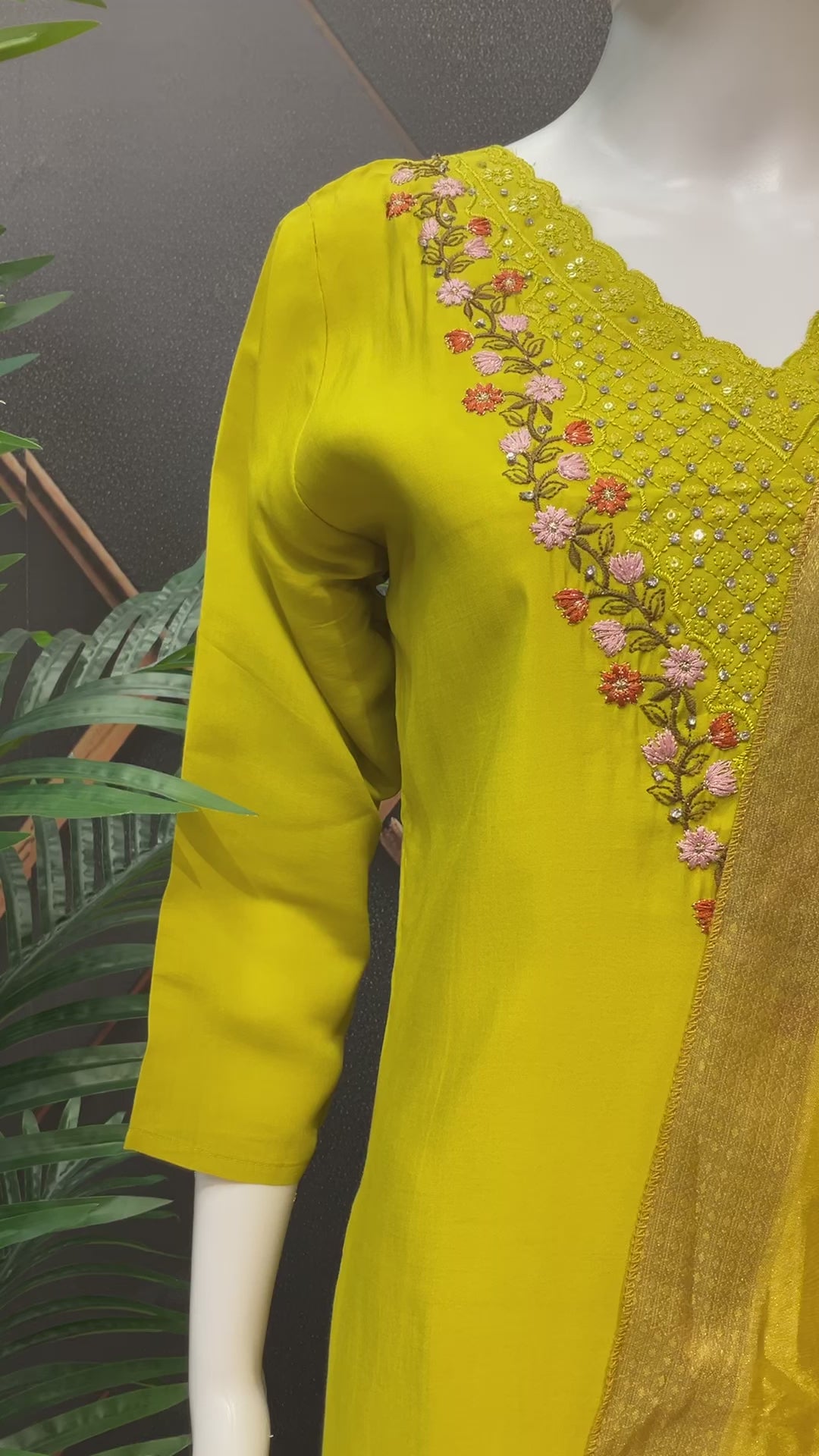 Size 38-Green - Roman Silk Chudidhar/Kurti set with Digital Print Dupatta