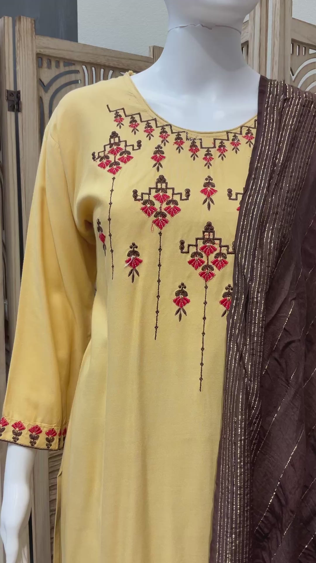 Rayon kurti with skirt and dupatta- Size 42/US M