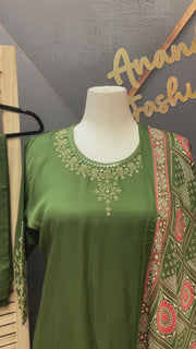 Women’s Plus Size Green Gajji Silk Kurti Set