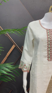 Women’s White Kurti Set